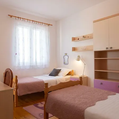 Villa Mendula Kastela