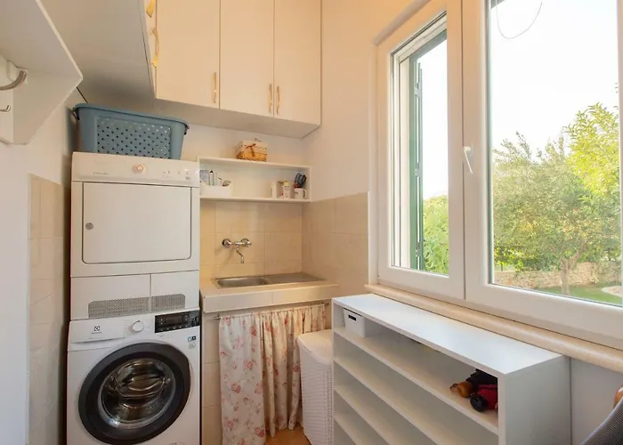 Βίλα Mendula Kaštela